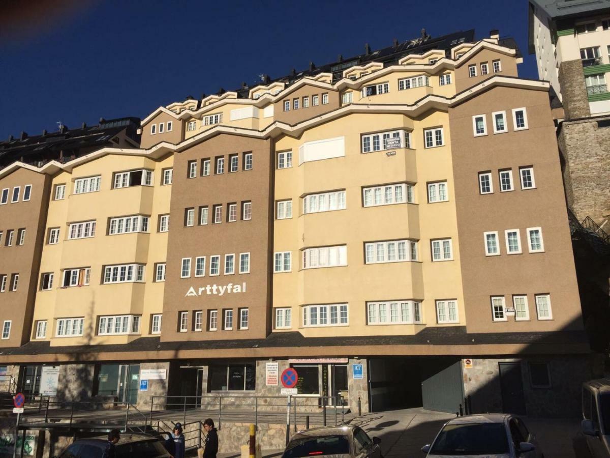 Loft Con Wifi Y Parking En El Corazon De Sierranevada Apartment Sierra Nevada Luaran gambar